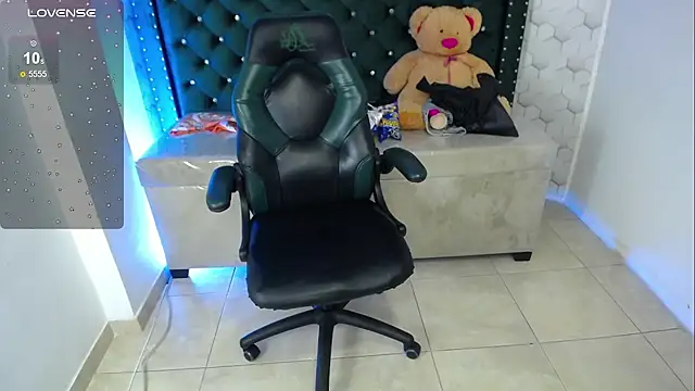 Sarah evansm online show from November 6, 1:42 am