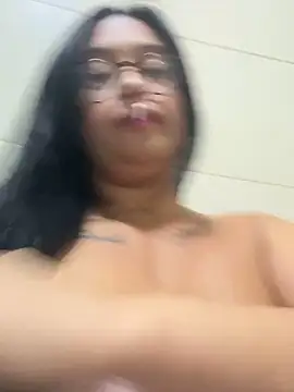 AnnaPerez  online show from January 14, 7:50 pm