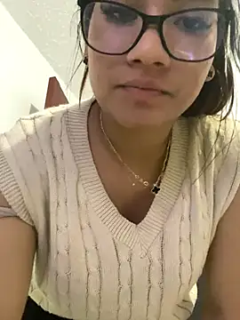 Snapshot of yousweet-Scarett chatting on September 24, 11:32 pm yousweet-Scarett online show from September 24, 11:32 pm