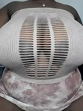 wamie12 online show from March 15, 12:47 am