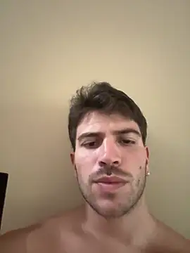 Snapshot of shuki0101 chatting on March 10, 9:18 pm shuki0101 online show from March 10, 9:18 pm