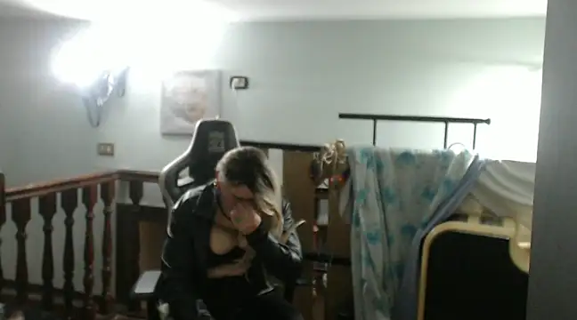 emmex671 online show from January 23, 6:06 am