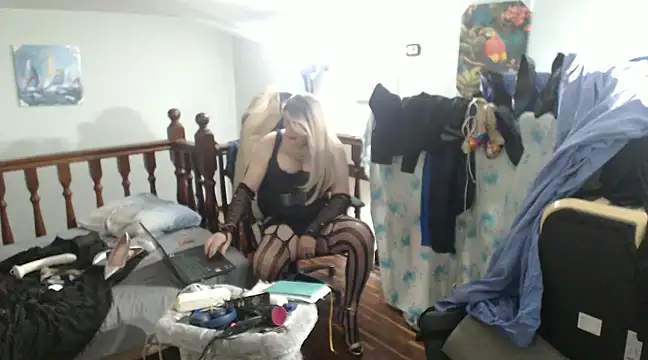 emmex671 online show from February 5, 6:56 am