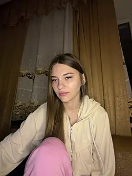 MrrKate online show from May 12, 1:02 am