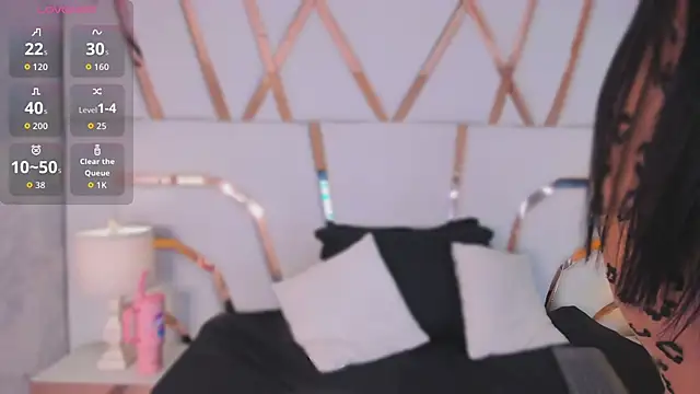 Madisson-Rivas online show from October 28, 8:30 pm