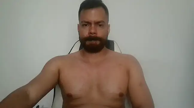 Snapshot of andrhez1994 chatting on March 10, 5:07 pm andrhez1994 online show from March 10, 5:07 pm