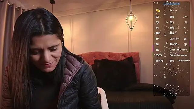 miaoconell online show from December 3, 9:58 pm