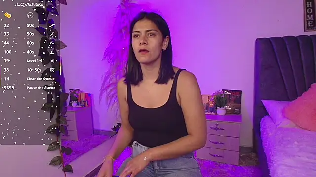 Snapshot of miaoconell chatting on June 2, 11:38 pm miaoconell online show from June 2, 11:38 pm