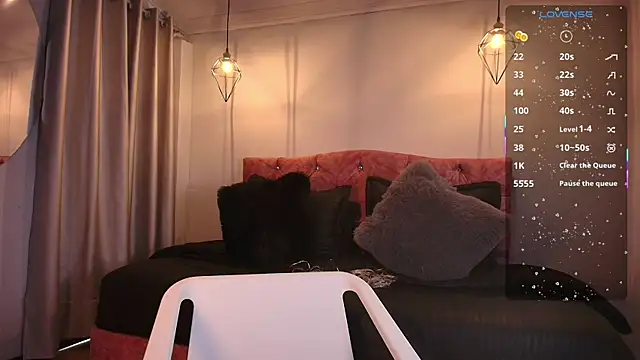 miaoconell online show from November 6, 8:46 pm