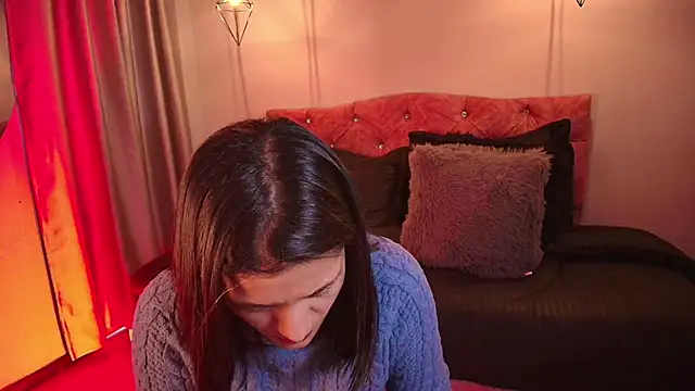 miaoconell online show from December 2, 9:38 pm