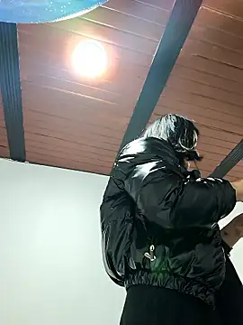 miaoconell online show from March 16, 9:39 pm