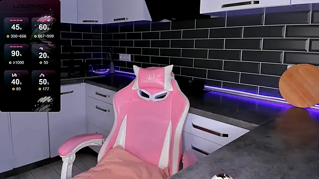 ShaiyaMinn3 online show from November 12, 7:18 pm