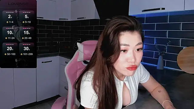 ShaiyaMinn3 online show from November 26, 6:52 pm