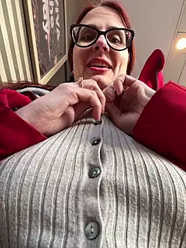 NataKitten online show from April 13, 4:05 am