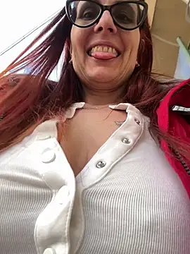 NataKitten online show from April 10, 6:20 am