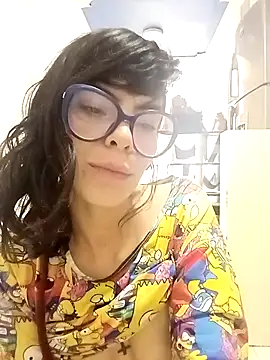 Ali3Martin online show from March 8, 4:39 pm