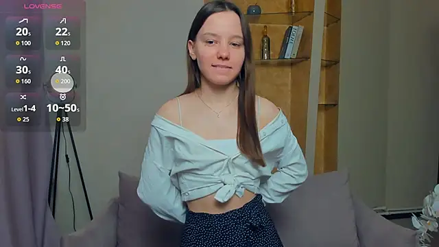 EdinaCordner online show from November 20, 10:38 am