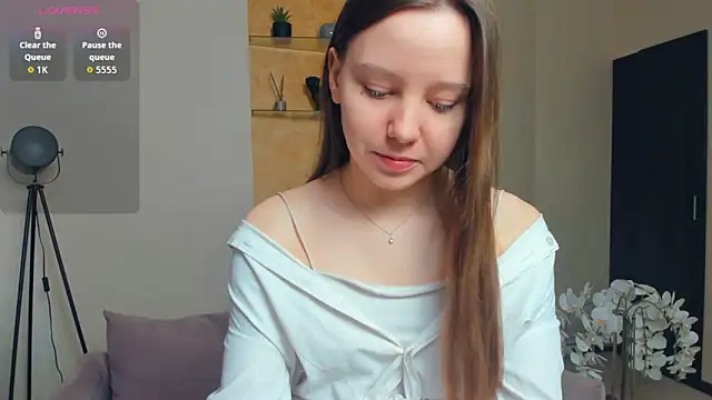 EdinaCordner online show from November 1, 10:09 am