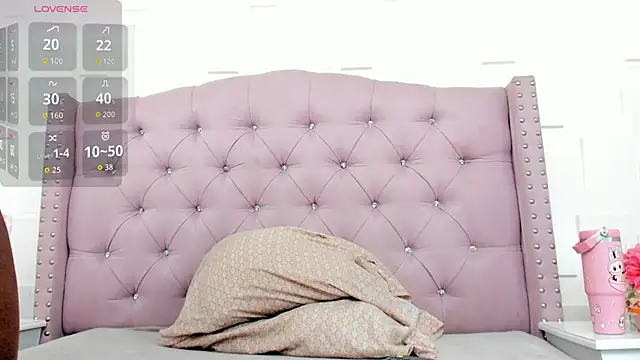 RitaGibsonn online show from December 18, 10:02 pm