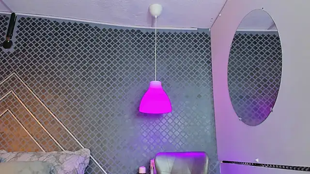 Aleja bloom online show from September 26, 3:52 pm