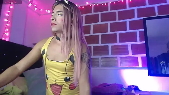 Nikol Twink online show from February 7, 9:17 am