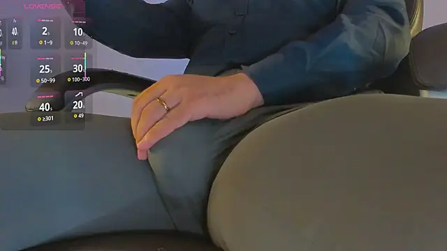 MxsterJohn online show from February 17, 3:15 am