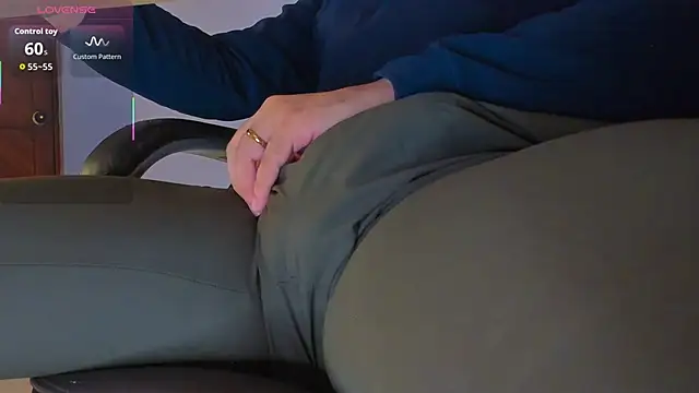 MxsterJohn online show from March 27, 3:37 am