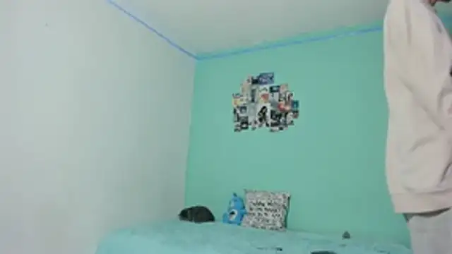 Snapshot of Maxxi_hot23 chatting on November 4, 8:45 pm Maxxi hot23 online show from November 4, 8:45 pm