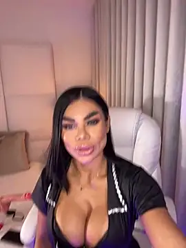 Amylewisq online show from March 3, 12:23 am