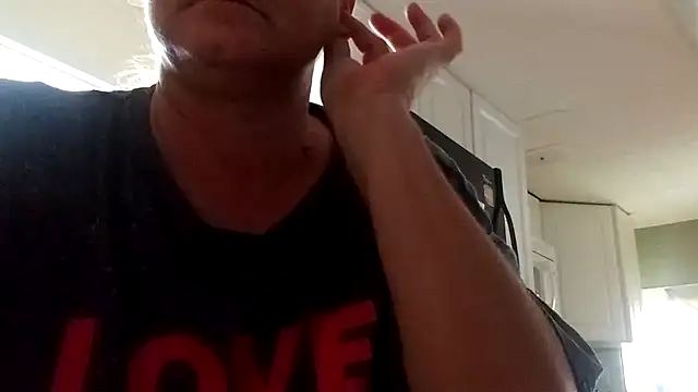 wetnwildforyou online show from September 9, 3:32 pm