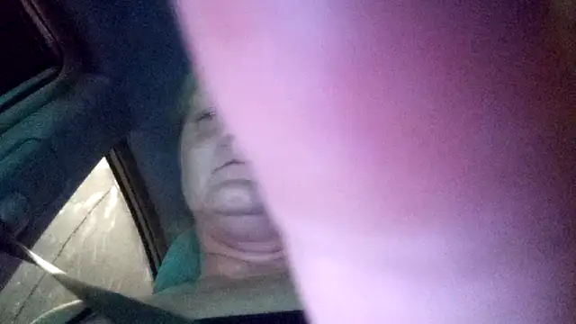 wetnwildforyou online show from September 24, 4:52 am