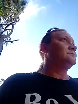 wetnwildforyou online show from November 21, 8:52 pm