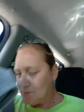 wetnwildforyou online show from October 31, 5:53 pm