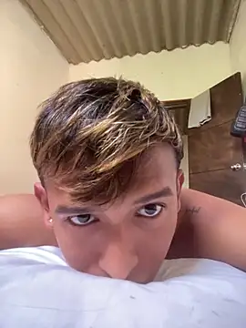 Babyalienqm online show from March 19, 7:14 pm