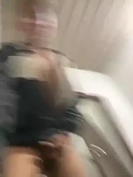 Babyalienqm online show from February 18, 1:36 am