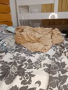 Snapshot of ebonye_ chatting on November 12, 10:19 am ebonye online show from November 12, 10:19 am