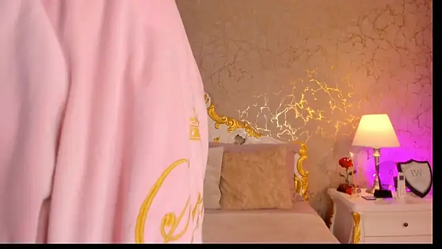 ScarlettWallace online show from February 3, 10:04 pm