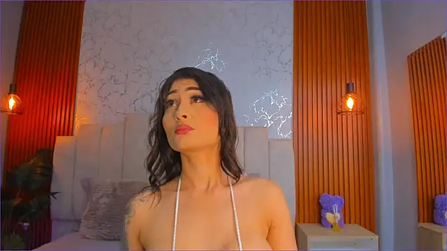 ScarlettWallace online show from March 27, 9:38 pm