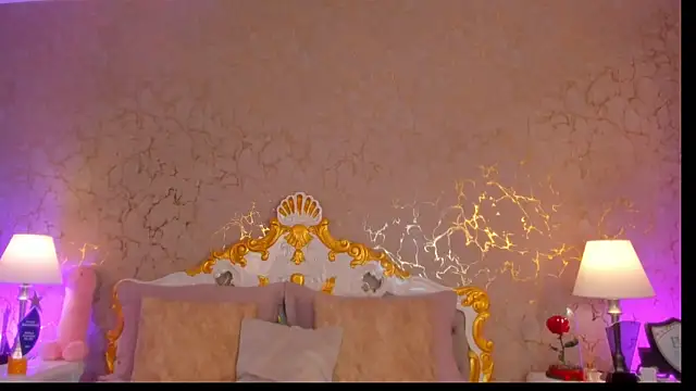 ScarlettWallace online show from February 11, 3:34 pm