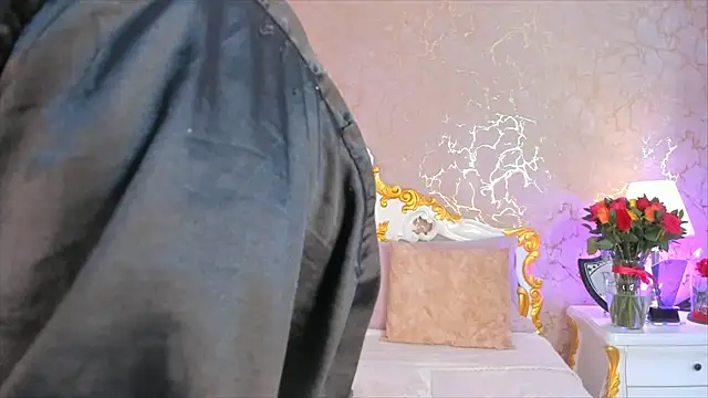 Snapshot of ScarlettWallace chatting on November 8, 8:07 am ScarlettWallace online show from November 8, 8:07 am