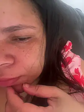 Snapshot of mel88Da chatting on November 27, 1:33 pm mel88Da online show from November 27, 1:33 pm