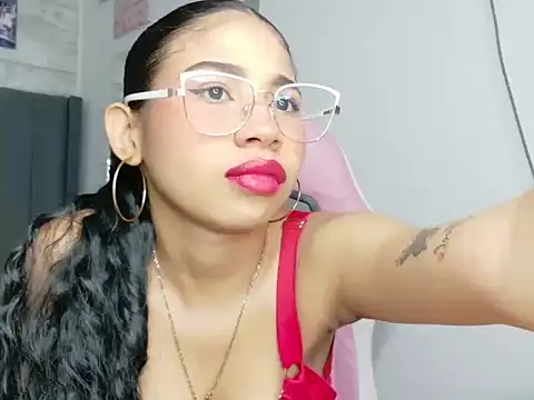 Aida princess online show from October 24, 11:15 pm