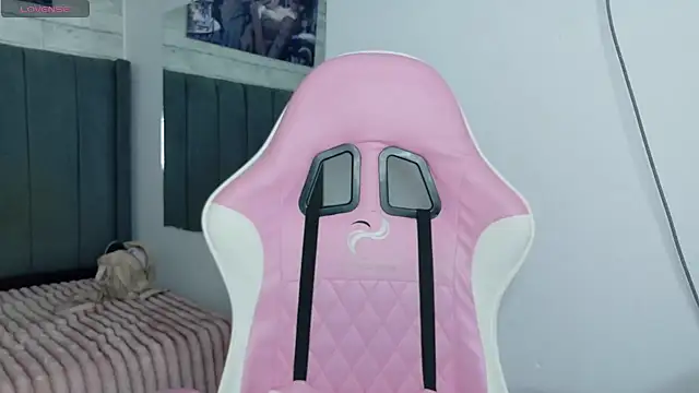 Aida princess online show from October 20, 11:16 pm