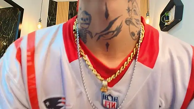 Snapshot of Patrick_Rango chatting on January 17, 3:43 am Patrick Rango online show from January 17, 3:43 am