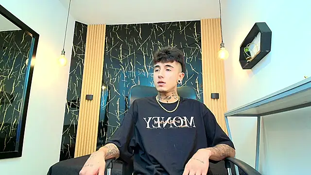 Snapshot of Patrick_Rango chatting on February 7, 3:14 am Patrick Rango online show from February 7, 3:14 am