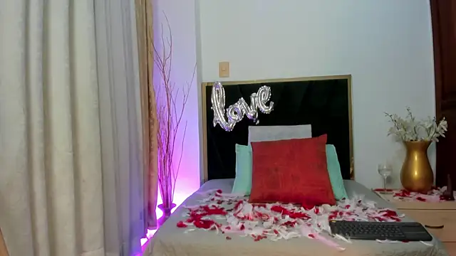 SeleneLujan online show from February 14, 12:16 pm