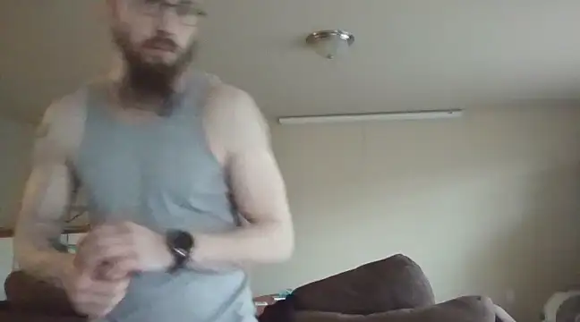 Snapshot of Johnnypro1OF chatting on March 13, 12:37 am Johnnypro1OF online show from March 13, 12:37 am