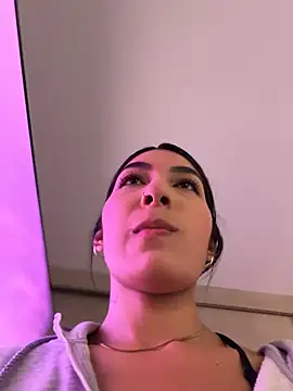 AshleyG 222 online show from May 28, 4:46 pm