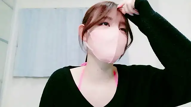 Snapshot of NANA_7 chatting on February 17, 10:12 am NANA 7 online show from February 17, 10:12 am