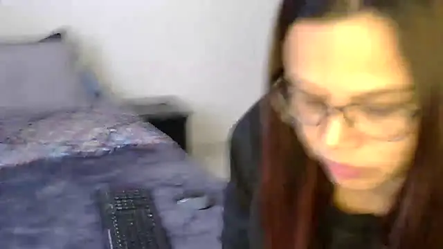 Snapshot of Novata chatting on October 12, 2:40 pm Novata online show from October 12, 2:40 pm